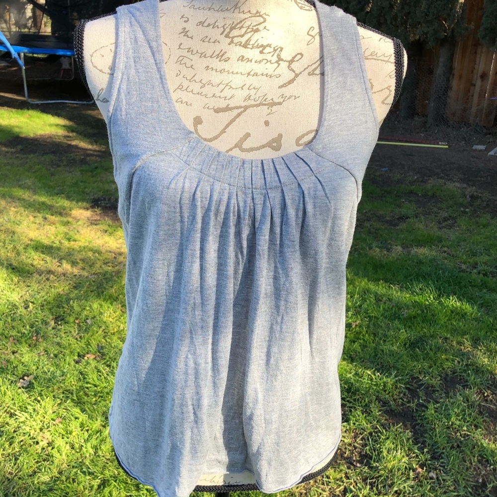 Ann Taylor LOFT petites Gray sleeveless blouse